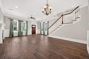 432 W 25th St, Houston, TX 77008 - Photo 5