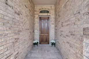 14308 Zion Gate Crossing, Conroe, TX 77384 - Photo 3