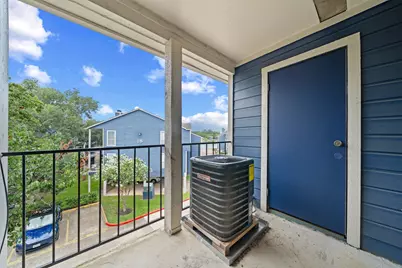 18519 Egret Bay Boulevard #1706, Webster, TX 77058 - Photo 19