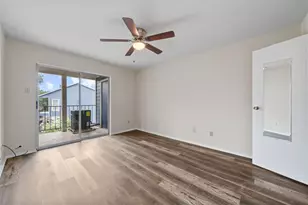 18519 Egret Bay Blvd, Webster, TX 77058 - Photo 11