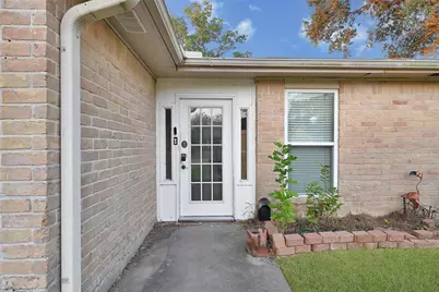 1100 N Heron Drive, Seabrook, TX 77586 - Photo 3