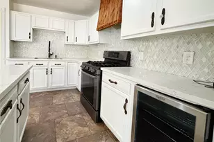 3608 Cedarcrest Dr, Pasadena, TX 77503 - Photo 11