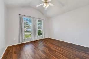706 St Croix St, Alvin, TX 77511 - Photo 23