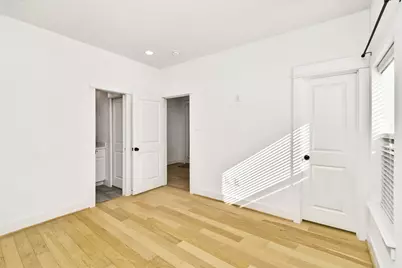 208 N York Street #B, Houston, TX 77003 - Photo 5