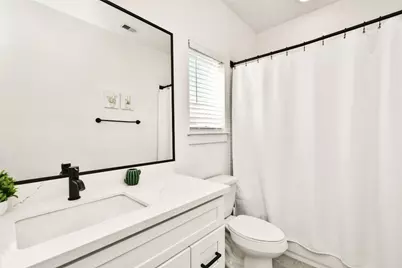 208 N York Street #B, Houston, TX 77003 - Photo 27