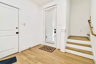 208 N York Street #B, Houston, TX 77003 - Photo 7