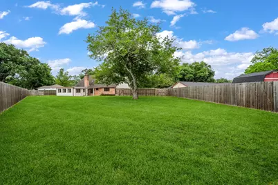 12902 Maxim Drive, Houston, TX 77065 - Photo 21