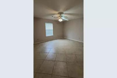 4665 Glen Oaks Circle, Beaumont, TX 77708 - Photo 9