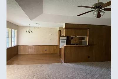 901 Regency Drive, Deer Park, TX 77536 - Photo 7