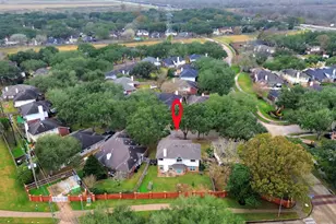 4330 E Meadows Dr, Sugar Land, TX 77479 - Photo 41