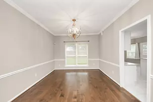 4330 E Meadows Dr, Sugar Land, TX 77479 - Photo 7