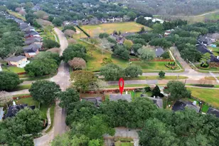 4330 E Meadows Dr, Sugar Land, TX 77479 - Photo 39