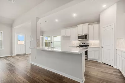 3747 Crawford Street, Bay City, TX 77414 - Photo 11