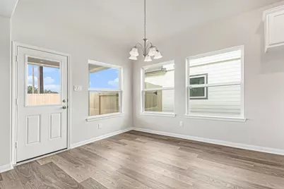 3747 Crawford Street, Bay City, TX 77414 - Photo 7