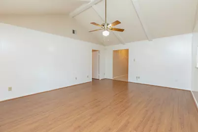 2623 Longleaf Pines Drive, Houston, TX 77339 - Photo 7