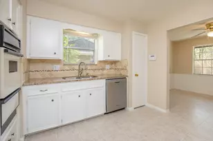 2623 Longleaf Pines Dr, Houston, TX 77339 - Photo 15