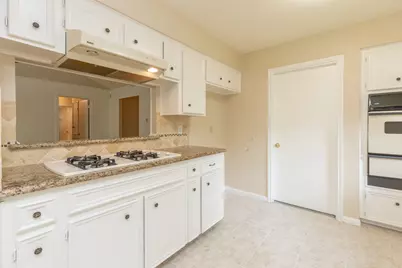 2623 Longleaf Pines Drive, Houston, TX 77339 - Photo 13