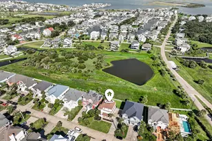 13514 Windlass Cir, Galveston, TX 77554 - Photo 45