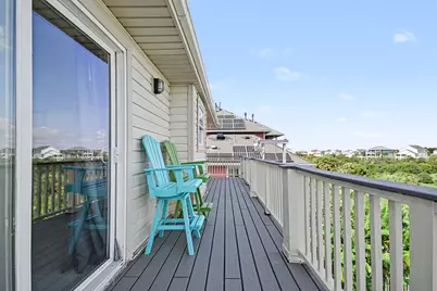 13514 Windlass Circle, Galveston, TX 77554 - Photo 27