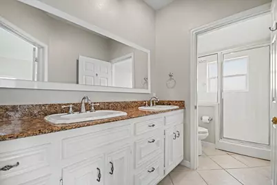 13514 Windlass Circle, Galveston, TX 77554 - Photo 19