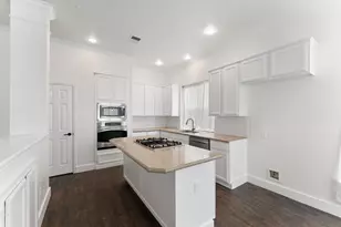 168 Bristol Bend Cir, The Woodlands, TX 77382 - Photo 19