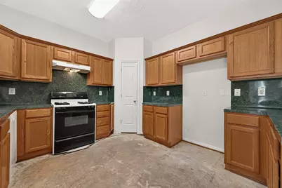 13270 Country Run Drive, Willis, TX 77318 - Photo 17