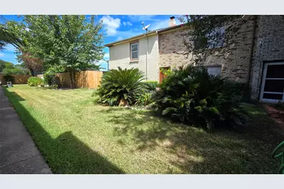 1403 Blalock Road #14, Houston, TX 77055 - Photo 11