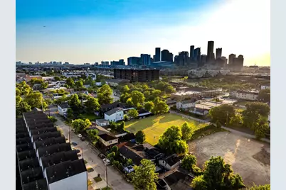 411 N Live Oak Street, Houston, TX 77003 - Photo 19