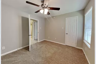 18702 Timber Way Drive, Humble, TX 77346 - Photo 11