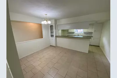 7710 Ashmole Lane, Houston, TX 77088 - Photo 7