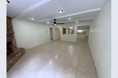 7710 Ashmole Lane, Houston, TX 77088 - Photo 5