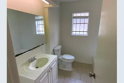 7710 Ashmole Lane, Houston, TX 77088 - Photo 17