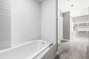 4521 San Felipe St, Houston, TX 77027 - Photo 23