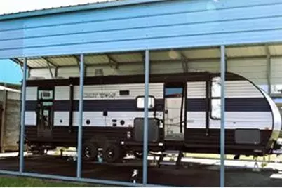 144 S Mae Circle, Crystal Beach, TX 77650 - Photo 3