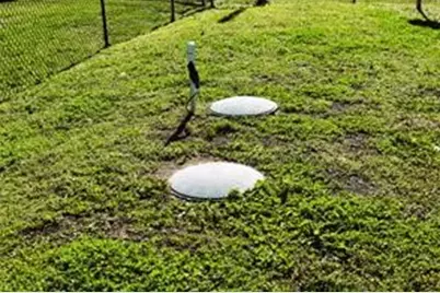 144 S Mae Circle, Crystal Beach, TX 77650 - Photo 7