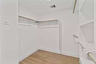 3813 Elysian St, Houston, TX 77009 - Photo 13