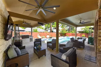 802 S Chamfer Way, Crosby, TX 77532 - Photo 29