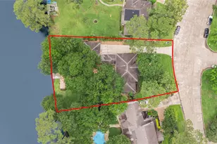 13135 Holston Hills Dr, Houston, TX 77069 - Photo 45
