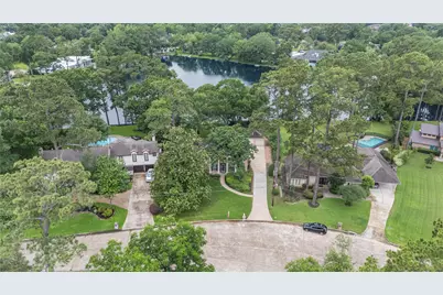 13135 Holston Hills Drive, Houston, TX 77069 - Photo 43