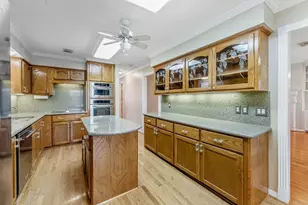 1106 Lakeside Dr, Huntsville, TX 77340 - Photo 9