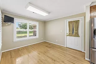 1106 Lakeside Dr, Huntsville, TX 77340 - Photo 11