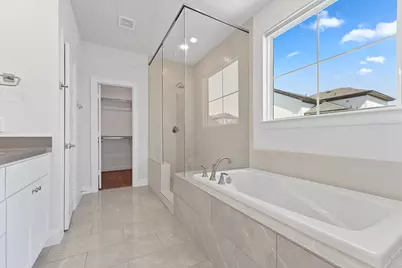 2802 Grand Fountains Drive #G, Houston, TX 77054 - Photo 11