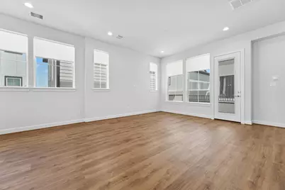 2802 Grand Fountains Drive #G, Houston, TX 77054 - Photo 7