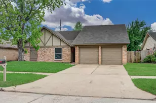 5727 Longforest Dr, Houston, TX 77088 - Photo 1