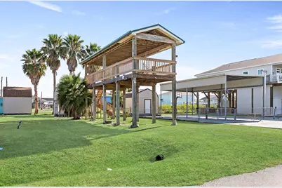 946 Meynig Drive, Crystal Beach, TX 77650 - Photo 13