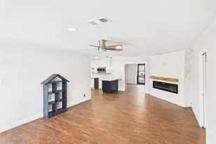 9770 Shepherd Dr, Beaumont, TX 77707 - Photo 9