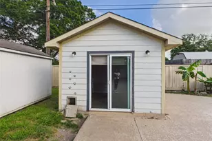 9770 Shepherd Dr, Beaumont, TX 77707 - Photo 31