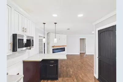 9770 Shepherd Drive, Beaumont, TX 77707 - Photo 13