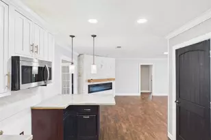 9770 Shepherd Dr, Beaumont, TX 77707 - Photo 13