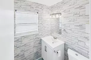 9770 Shepherd Dr, Beaumont, TX 77707 - Photo 23